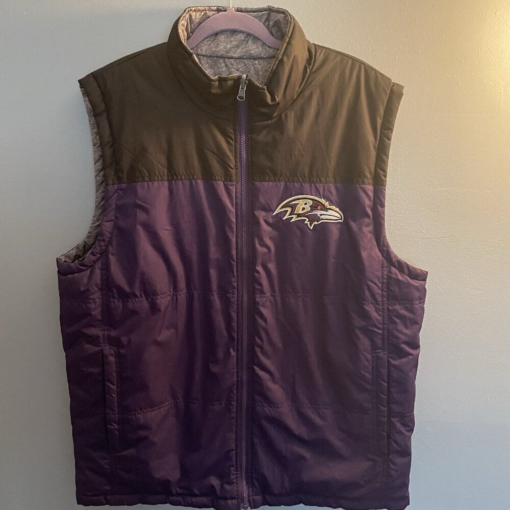 NFL BALTIMORE RAVENS Sz Large Purple/Gray Puffer Reversible Vest Full Zip